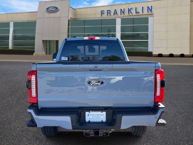 2027 Ford F-350SD Lariat