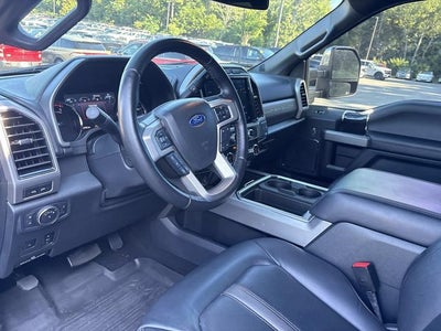 2022 Ford F-350SD Platinum