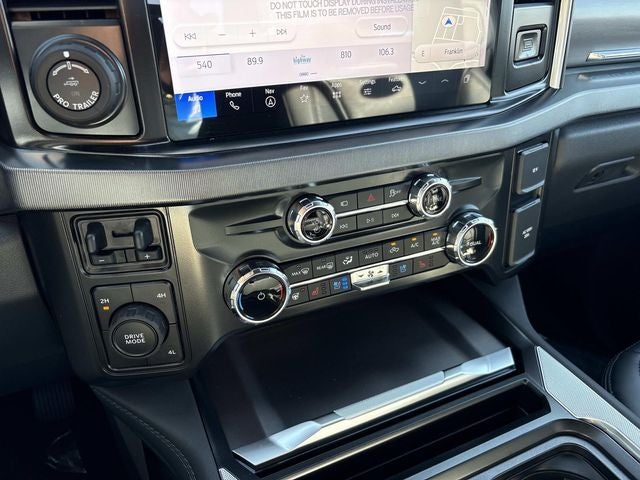 2026 Ford F-350SD Platinum DRW