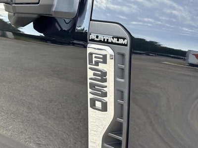 2026 Ford F-350SD Platinum DRW