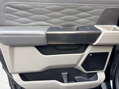 2026 Ford F-350SD Platinum DRW