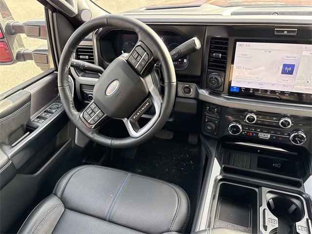 2026 Ford F-350SD Platinum DRW