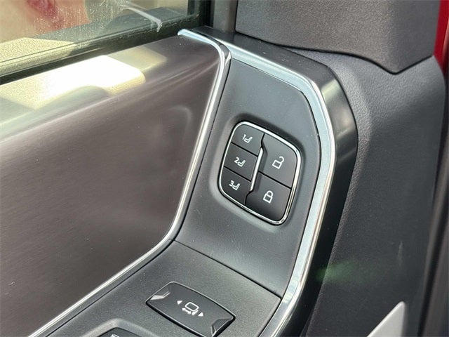 2026 Ford F-350SD Platinum DRW