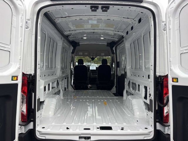 2027 Ford Transit-250 Base