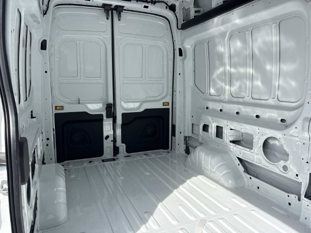 2027 Ford Transit-250 Base