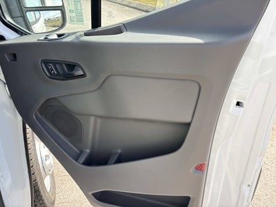 2027 Ford Transit-250 Base