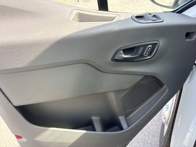 2027 Ford Transit-250 Base