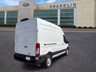 2027 Ford Transit-250 Base
