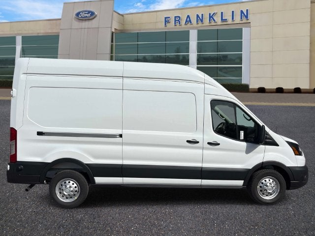 2027 Ford Transit-250 Base