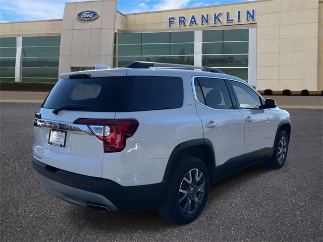 2023 GMC Acadia SLT