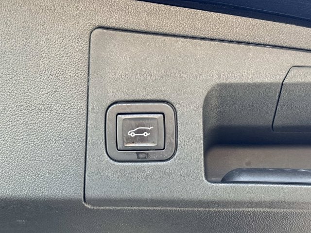2017 Cadillac XT5 Base