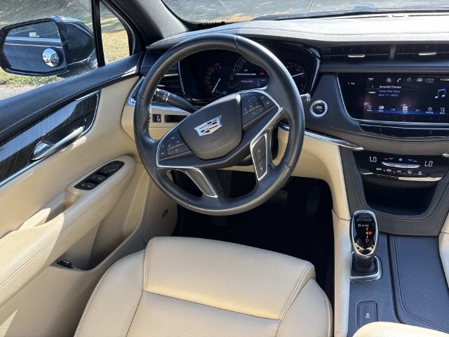 2017 Cadillac XT5 Base