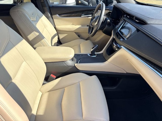 2017 Cadillac XT5 Base