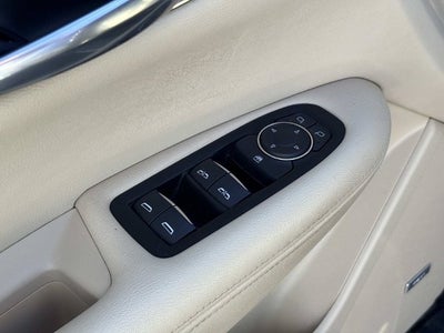 2017 Cadillac XT5 Base