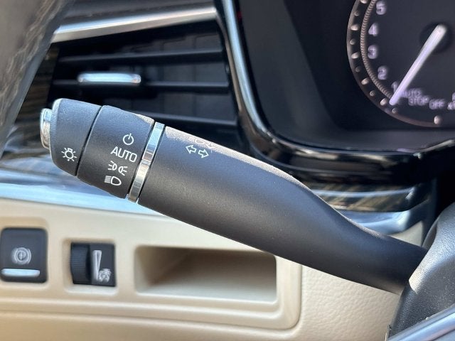 2017 Cadillac XT5 Base