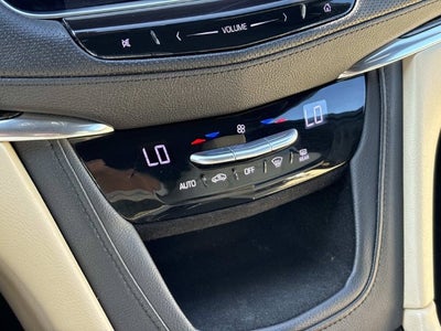 2017 Cadillac XT5 Base
