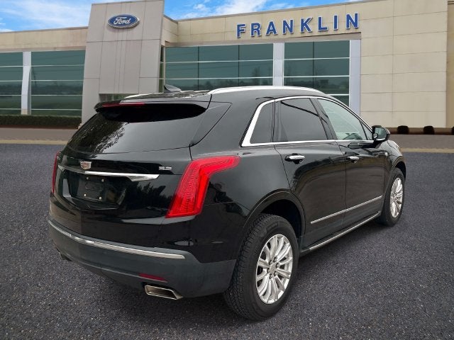 2017 Cadillac XT5 Base