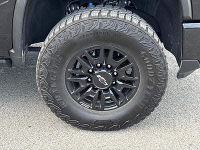 2025 Chevrolet Silverado 2500HD ZR2