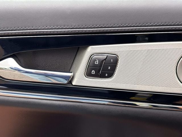 2023 Lincoln Nautilus Black Label