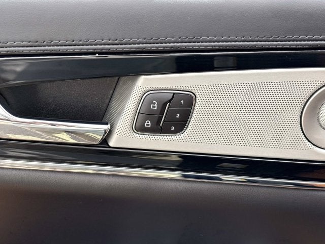 2023 Lincoln Nautilus Black Label