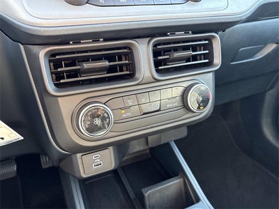 2022 Ford Maverick XL