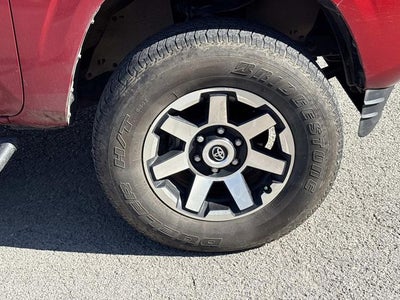 2022 Toyota Tacoma SR V6