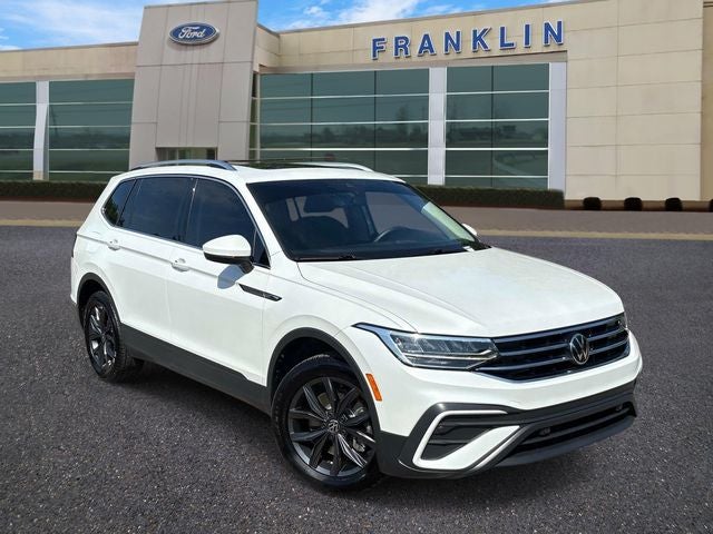 2023 Volkswagen Tiguan 2.0T SE