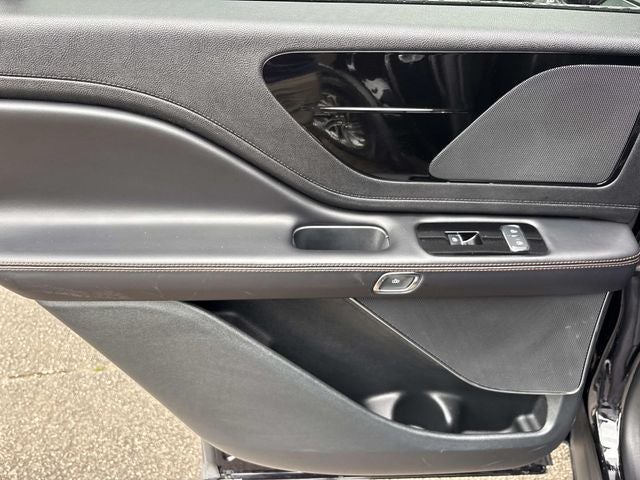 2023 Lincoln Aviator Standard