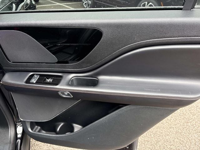 2023 Lincoln Aviator Standard