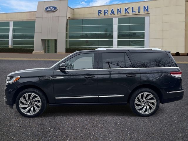 2023 Lincoln Navigator Reserve
