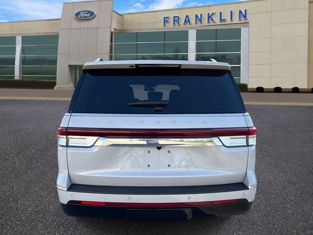 2024 Lincoln Navigator L Reserve