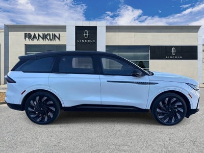 2024 Lincoln Nautilus Reserve