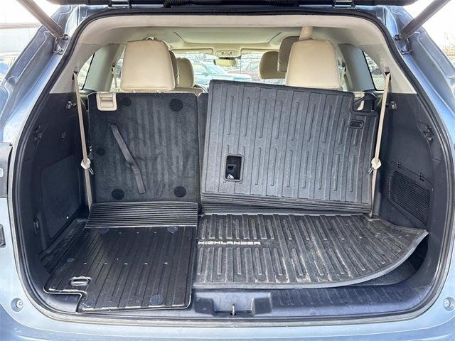 2020 Toyota Highlander Hybrid Platinum