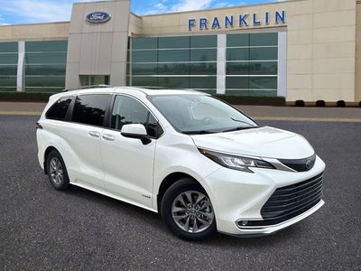 2021 Toyota Sienna XLE 7 Passenger