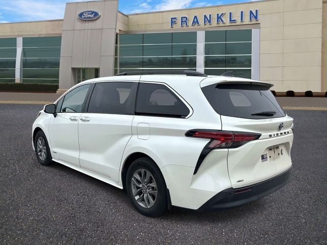 2021 Toyota Sienna XLE 7 Passenger