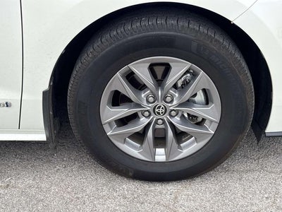 2021 Toyota Sienna XLE 7 Passenger