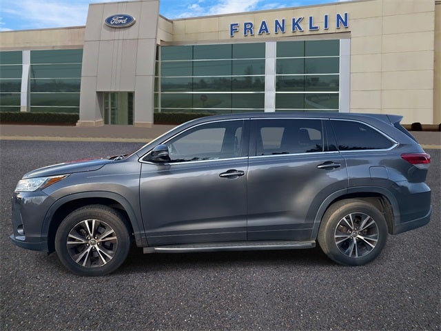 2017 Toyota Highlander LE