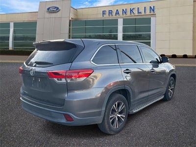 2017 Toyota Highlander LE