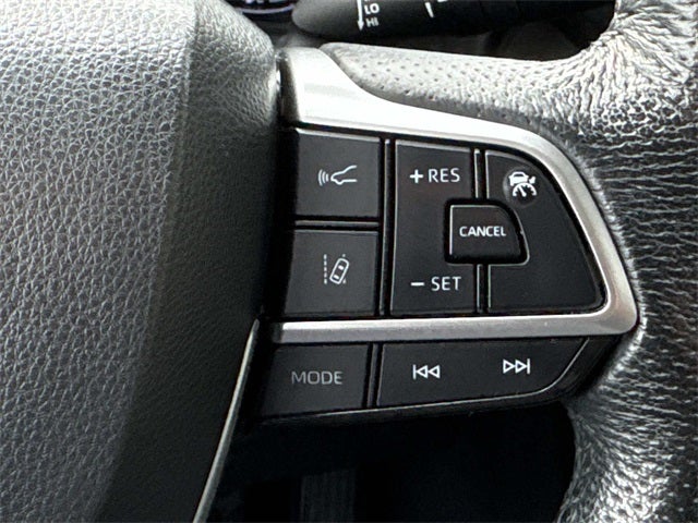 2022 Toyota Sienna Limited 7 Passenger