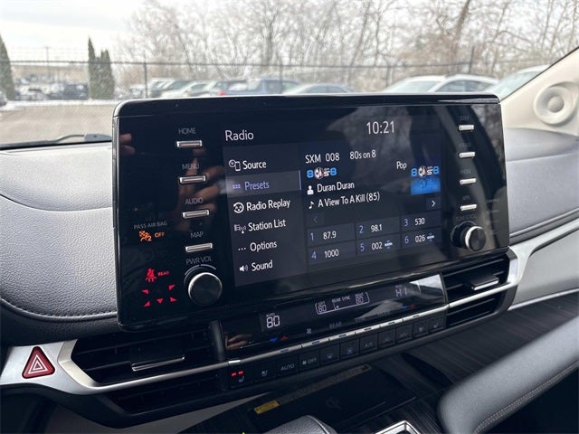 2022 Toyota Sienna Limited 7 Passenger