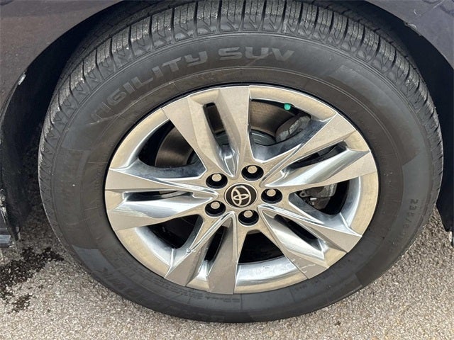 2022 Toyota Sienna Limited 7 Passenger