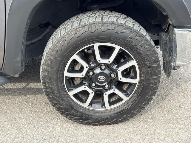 2016 Toyota Tundra SR5