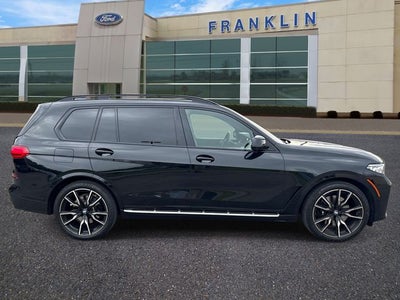 2022 BMW X7 xDrive40i