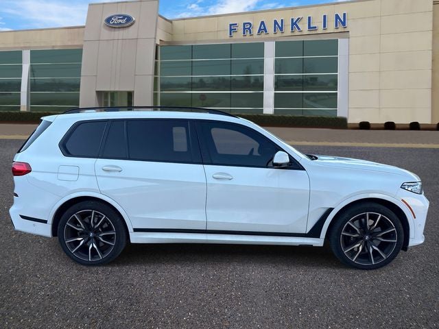 2022 BMW X7 xDrive40i
