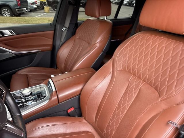 2021 BMW X5 M50i