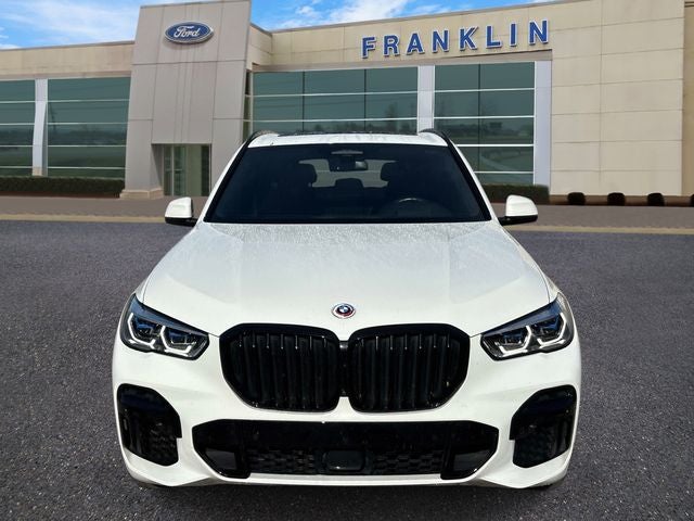 2022 BMW X5 M50i