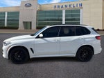 2022 BMW X5 M50i