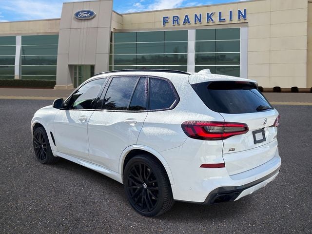 2022 BMW X5 M50i