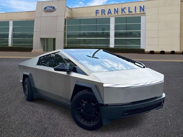 2024 Tesla Cybertruck All-Wheel Drive's photo