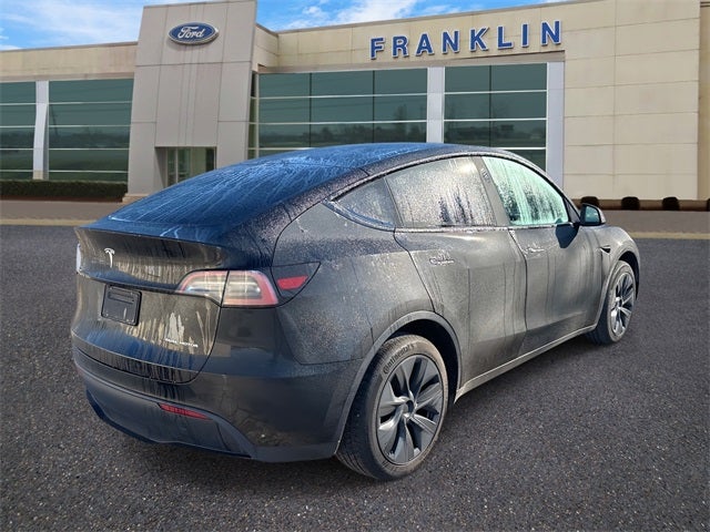 2025 Tesla Model Y Long Range